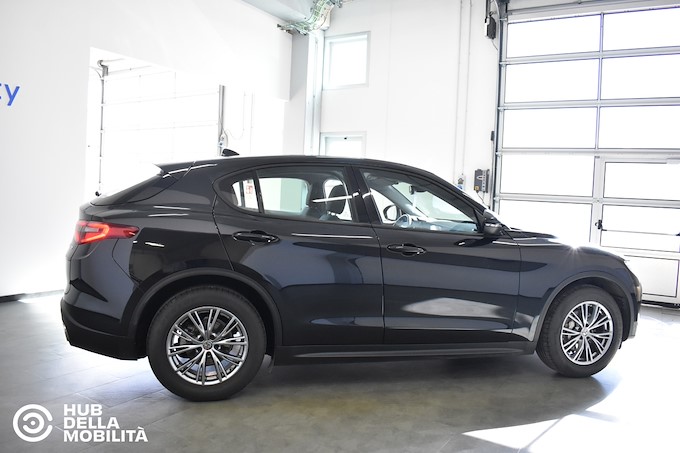 ALFA ROMEO Stelvio 2.2 Turbodiesel 190 CV AT8 Q4 Business